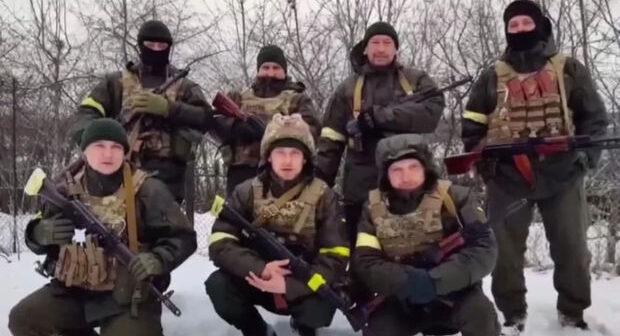 Ukraynalı hərbçilərdən qadınlara təsirli təbrik – VİDEO