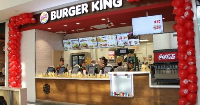 “Burger King”də istehlaka yararsız məhsullar aşkarlandı – FOTOLAR