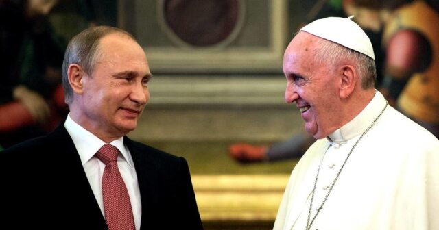 Roma Papası Putinlə görüşmək istəyir