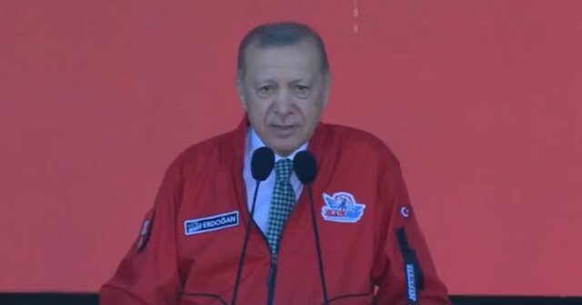 Türkiyə Prezidenti: “Şəhidimiz Xudayarın türkü söylədiyi diyarlara salam və sevgimi göndərirəm”
