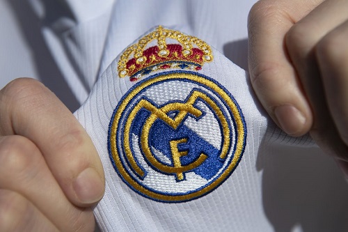 “Real” 150 milyona futbolçu alır
