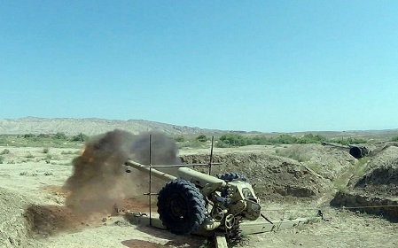 Azərbaycan Ordusunun artilleriya bölmələrində döyüş atışlı təlim keçirilir – VİDEO