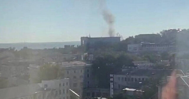 Krımda Rusiya donanmasının qərargahı PUA ilə vuruldu-VİDEO