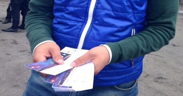 “Qarabağ”ın oyununa qanunsuz bilet satan daha 22 nəfər cəzalandırıldı