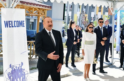 İlham Əliyev və Mehriban Əliyeva İslamiadada idmançılarla görüşdü-FOTOLAR