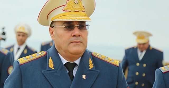 Yol polisi Səfər Mehdiyevi saxladı: “Sən nə həyasız adamsan, görmürsən general-polkovnikdir?” – VİDEO