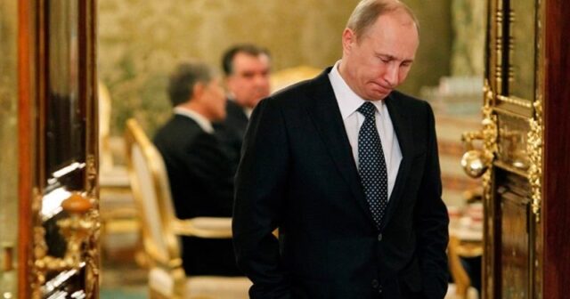 Putinin istefası tələb edilir – Deputatlar petisiya imzalamağa başladı