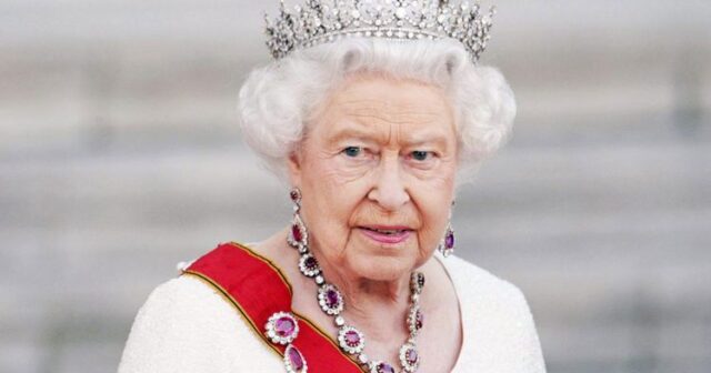 “Böyük Britaniya kraliçası II Elizabet vəfat edib”