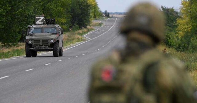 Ukrayna Xersonun şimalında Rusiya müdafiəsini yardı, ruslar 30 km geri çəkildi